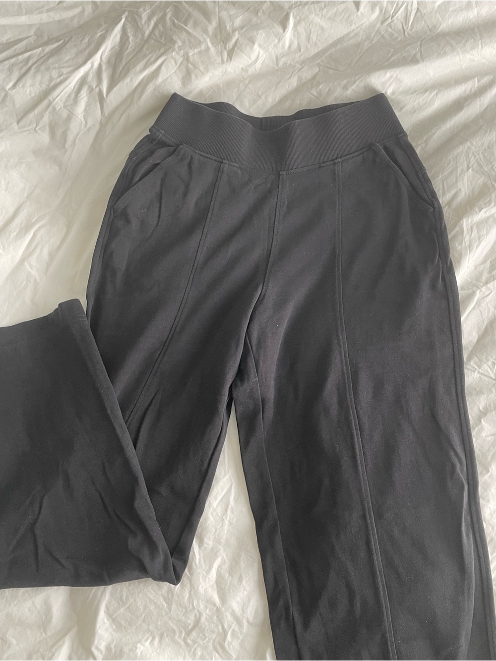 Everyday Wide-Leg Ponte Pants — Black - Picture 4 of 6